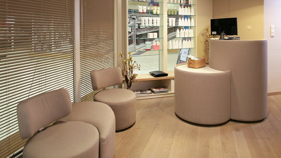 Nowoczesny salon fryzjerski Nowoczesny salon fryzjerski aranżacje wnętrz