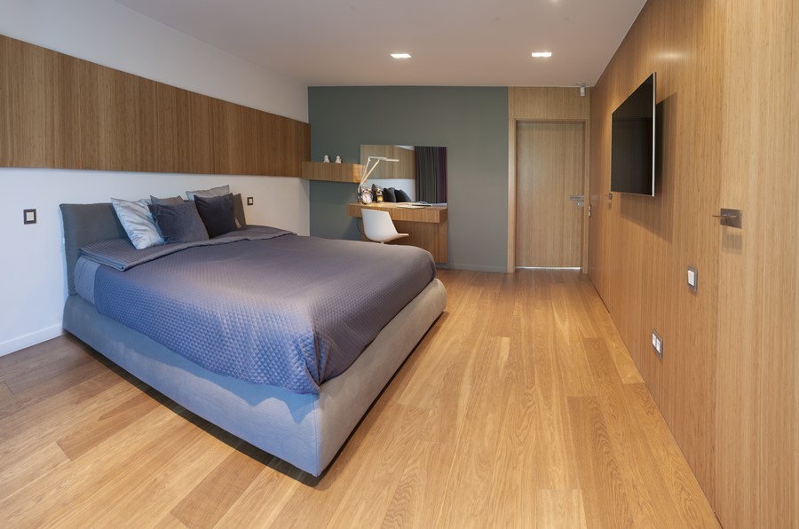 Nowoczesna sypialnia w drewnie Minimoo