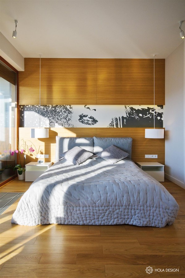Drewniane panele ścienne w sypialni Hola Design