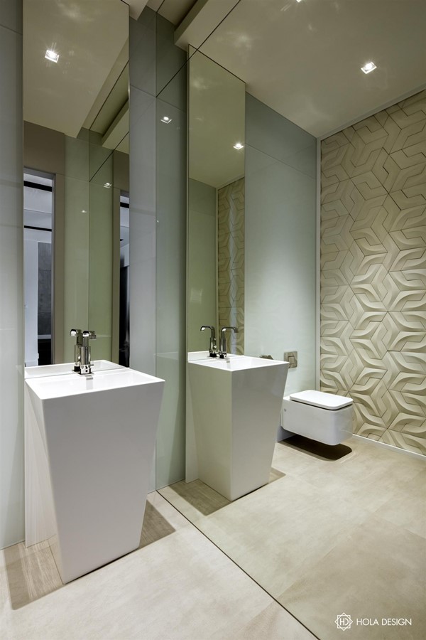 Gipsowe panele ścienne w toalecie Hola Design