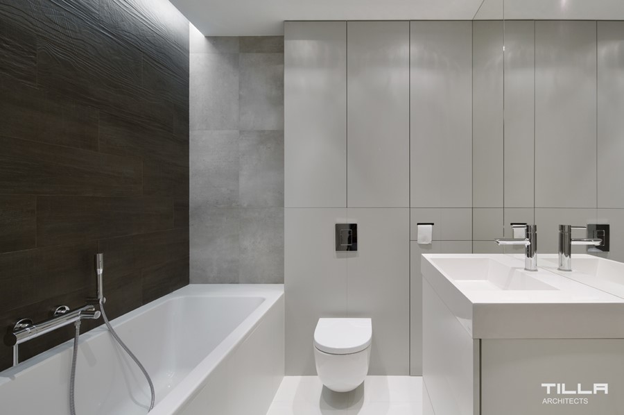 Płytki łazienkowe imitujące drewno i beton Tilla Architects