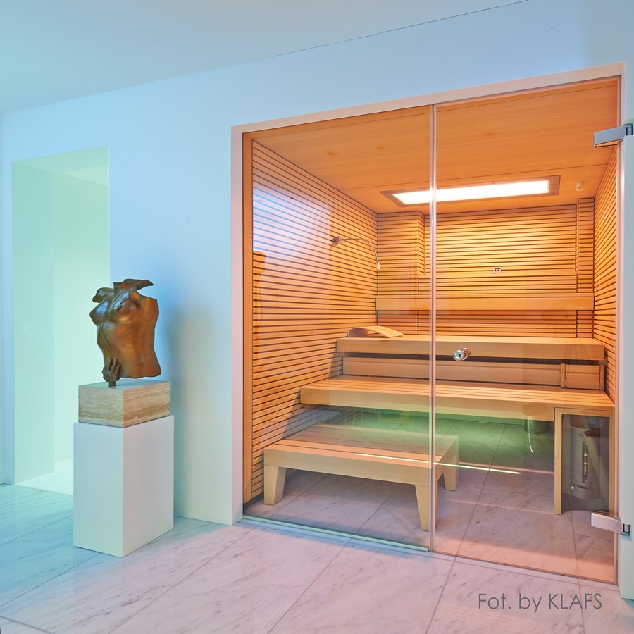 Nowoczesna sauna w kwadratowym układzie Klafs nowoczesne sauny