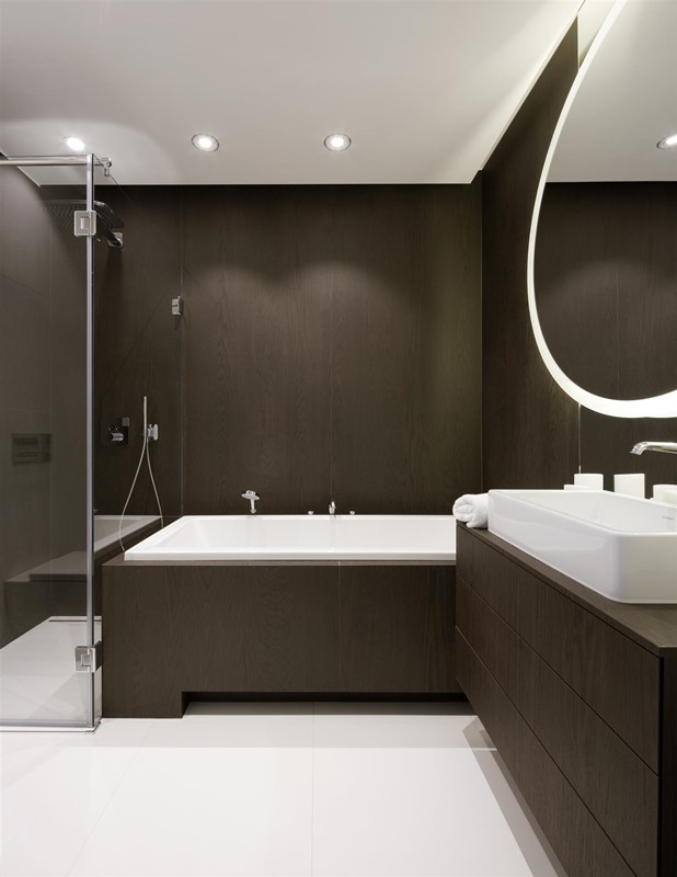 Meble łazienkowe w odcieniu gorzkiej czekolady Meble łazienkowe w odcieniu gorzkiej czekolady - Hola Design