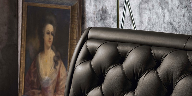 Skórzane łóżko w stylu modern classic