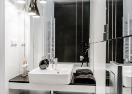 Biało-czarna łazienka w nowoczesnym stylu