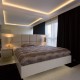 Podświetlany sufit w sypialni