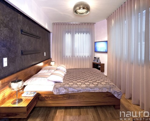 Nowoczesna sypialnia w drewnie JN Studio