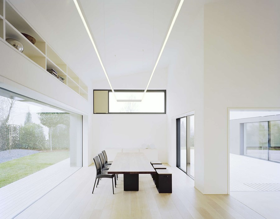 Minimalistyczny dom w bieli City Villa S3 13