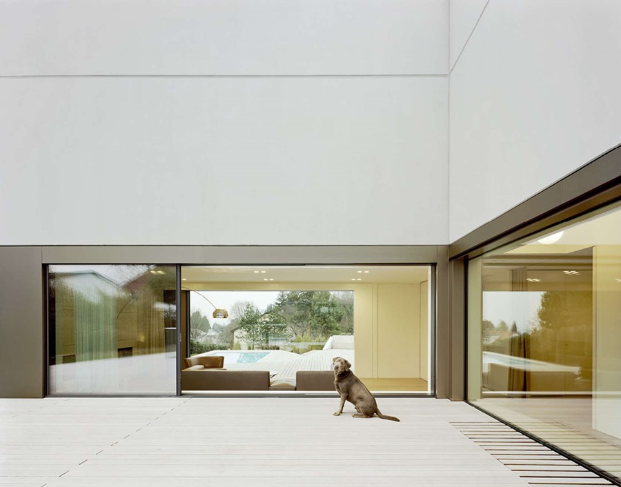 Minimalistyczny dom w bieli City Villa S3 3
