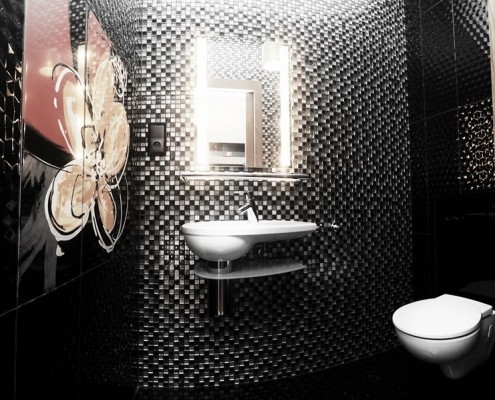 Wystrój toalety w drobnej mozaice Sikora Wnętrza