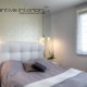 Aranżacja jasnej sypialni w bieli Inventive Interiors