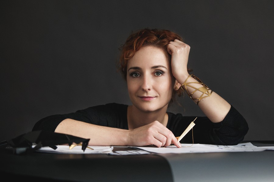 Ola Przybysz młoda polska projektantka biżuterii - Aleksandra Przybysz