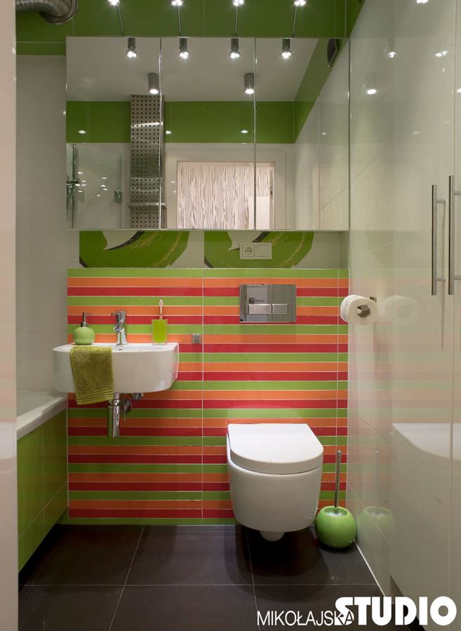 Kolorowa łazienka w nowoczesnym stylu pastele