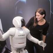 Robot humanoidalny Asimo firmy Honda