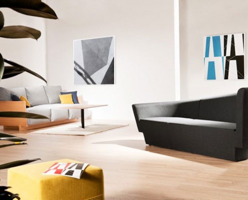 Sofa w salonie według Tomka Rygalika