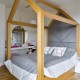 Pomysłowe łóżko dziecięce z baldachimem Hola Design