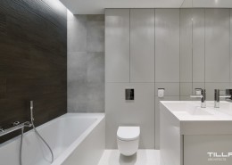 Płytki łazienkowe imitujące drewno i beton Tilla Architects