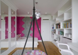 Różowe akcenty w pokoju dziecięcym Hola Design