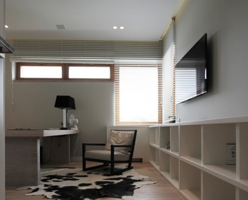 Domowe biuro w minimalistycznym w stylu Katarzyna Kraszewska