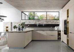 Otwarta kuchnia w minimalistycznym wydaniu - TLK Kitchens
