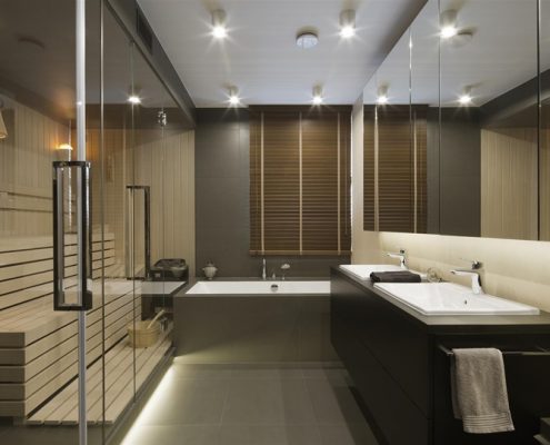 Przeszklona sauna w nowoczesnej łazience - Hola Design, pokoje kąpielowe