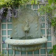 Mała fontanna na balkon i taras