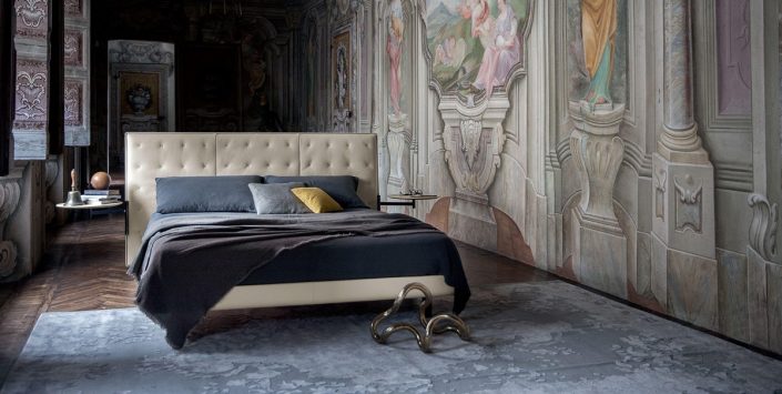 Łóżko tapicerowane Jack Poltrona Frau