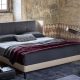 Nowoczesne łóżko z wyściełanym wezgłowiem - Poltrona Frau łóżko w sypialni