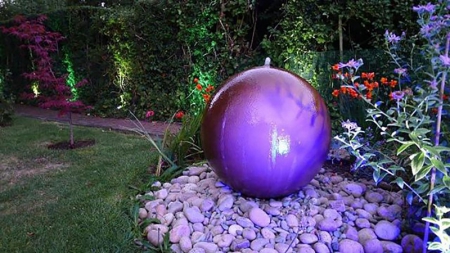 Nowoczesna fontanna ogrodowa Geo Sphere