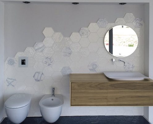 Heksagonalne płytki łazienkowe