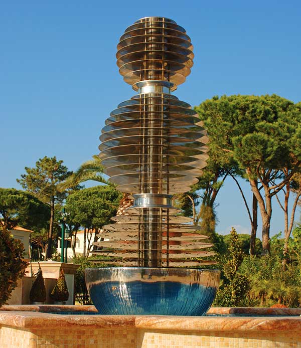 Nowoczesna fontanna wodna WATER SPHERES David Harber