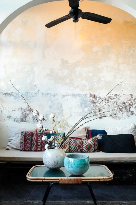 Kulista doniczka wewnętrzna Lund Raku Terakota