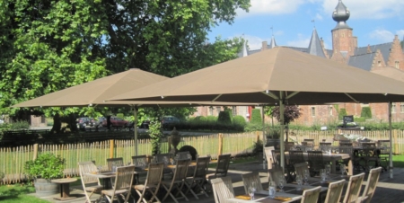 Zewnętrzny parasol restauracyjny MacSymo