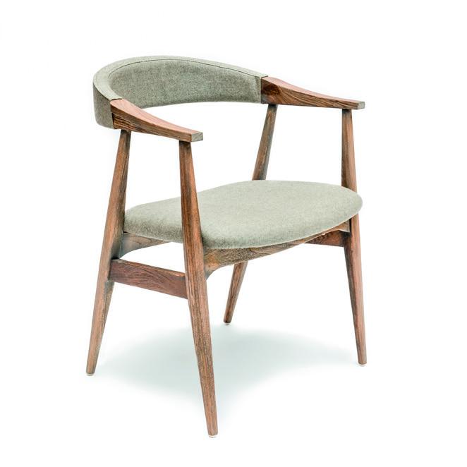 Drewniane krzesło z podłokietnikami FAYE Produkt HomeSquare KRZESŁO DO JADALNI KUCHNI DREWNIANE Z PODŁOKIETNIKAMI