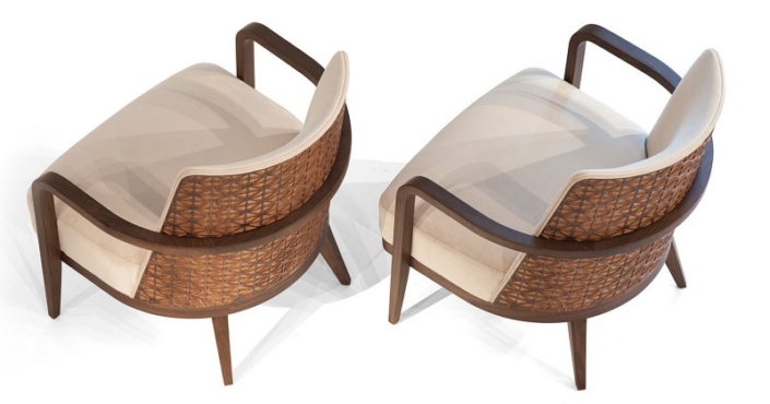 Tapicerowany fotel z ozdobnym oparciem Fez