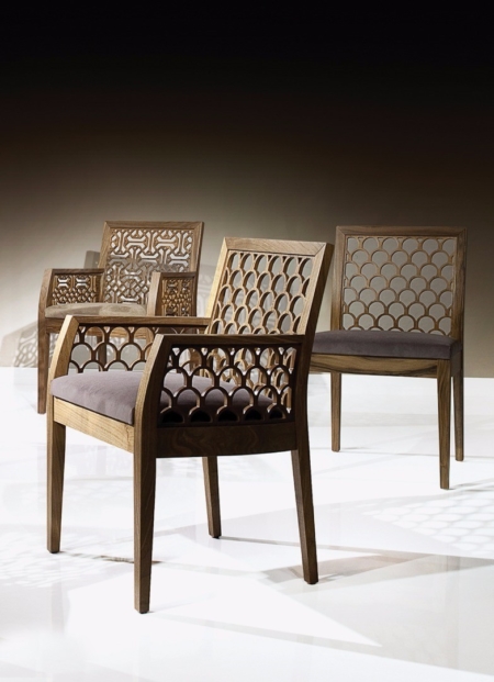 Zdobione krzesło w orientalnym stylu Kos 2