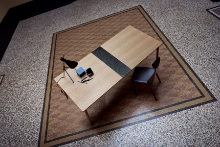Drewniany stół z marmurowym dekorem Meet 12 Bolia
