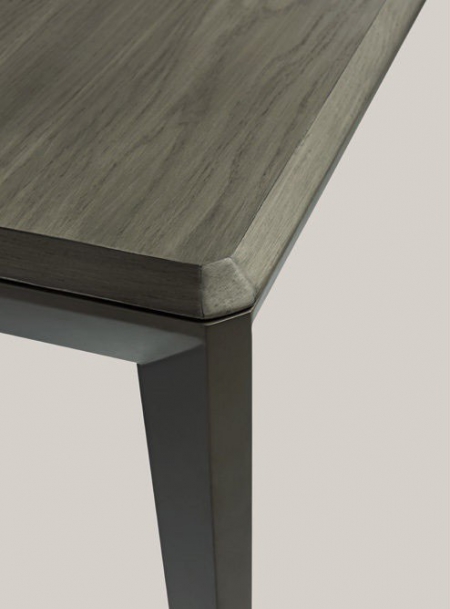 Prostokątny stół z metalowymi nogami New York 3.jpg