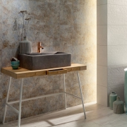 Urządź łazienkę w stylu wabi-sabi Tubądzin Interval