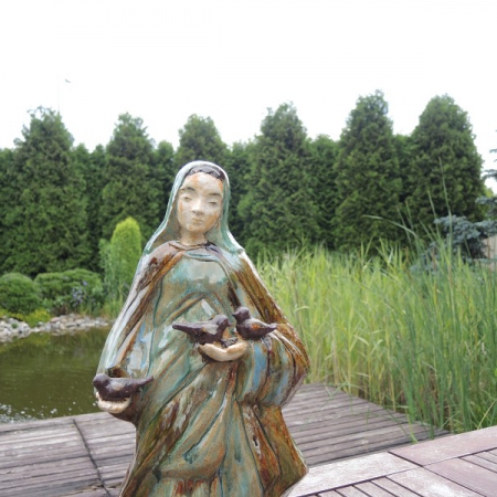 Ceramiczna rzeźba Maryja rękodzieło