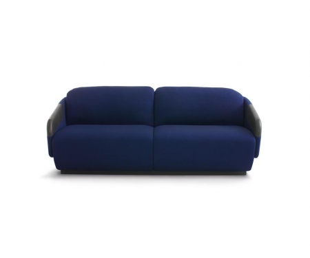 Minimalistyczna sofa Worn