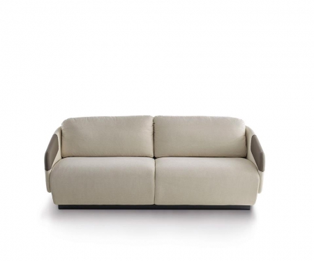 Minimalistyczna sofa Worn